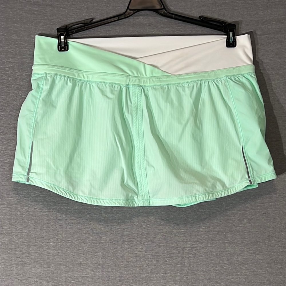 Lululemon Run Pace Skirt size 10